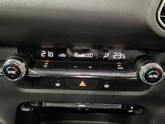 【オートエアコン】車内温度をセンサーが感知してご希望の車内温度に調整してくれます☆ 6