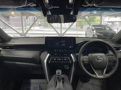 【室内】コックピット。車内もキレイで嫌な臭いもありません！ご納車後の臭いが付きにくくなる「空気触媒コーティング」もあります。 2