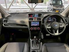 アイポイントが高く見晴らしの良い運転席です！ 2