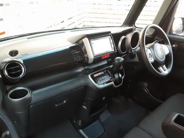 N-BOXカスタム G SSパッケージ 衝突軽減ブレーキ 両側電動スライドドア 純正メモリーナビ ワンセグ BLUETOOTH対応 バックカメラ CD DVD再生 オートライト ディスチャージ ウィンカーミラー アルミ スマートキー(12枚目)