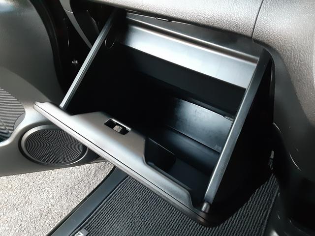 N-BOXカスタム G SSパッケージ 衝突軽減ブレーキ 両側電動スライドドア 純正メモリーナビ ワンセグ BLUETOOTH対応 バックカメラ CD DVD再生 オートライト ディスチャージ ウィンカーミラー アルミ スマートキー(30枚目)