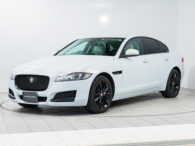 ＸＦ プレステージ　純正１８インチＡＷ　ＭＥＲＩＤＩＡＮ　メモリ付きパワーシート　シートヒーター・クーラー　パドルシフト　ＪＡＧＵＡＲドライブコントロール　全周囲カメラ　アダプティブクルーズ　液晶メーター（17枚目）