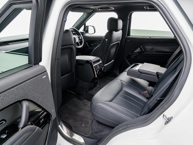 レンジローバースポーツ ダイナミックＨＳＥ　Ｐ４００　ダイナミックＨＳＥ　Ｐ４００　ガラスルーフ　衝突軽減　電動サイドステップ　ＭＥＲＩＤＩＡＮ　全周囲カメラ　純正ナビ　エアサス　シートヒーター　シートクーラー　メモリ付パワーシート　マトリックスＬＥＤ（68枚目）