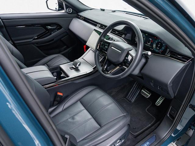 レンジローバーイヴォーク ダイナミック　ＨＳＥ　Ｐ２５０　認定中古車　ＭＥＲＩＤＩＡＮ　衝突軽減　純正ナビ　シートクーラー　シートヒーター　パノラミックスライディングルーフ　アップルカープレイ　アンドロイドオート　テレインレスポンス　ブラックパック（34枚目）