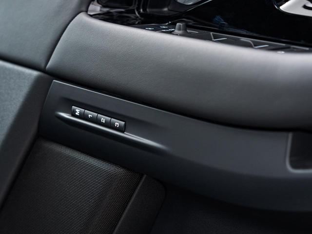 レンジローバーイヴォーク ダイナミック　ＨＳＥ　Ｐ２５０　認定中古車　ＭＥＲＩＤＩＡＮ　衝突軽減　純正ナビ　シートクーラー　シートヒーター　パノラミックスライディングルーフ　アップルカープレイ　アンドロイドオート　テレインレスポンス　ブラックパック（45枚目）