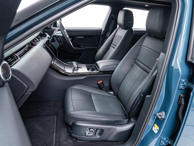 レンジローバーイヴォーク ダイナミック　ＨＳＥ　Ｐ２５０　認定中古車　ＭＥＲＩＤＩＡＮ　衝突軽減　純正ナビ　シートクーラー　シートヒーター　パノラミックスライディングルーフ　アップルカープレイ　アンドロイドオート　テレインレスポンス　ブラックパック（67枚目）