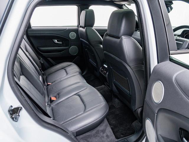 レンジローバーイヴォーク ランドマークエディション　認定中古車　純正１９インチＡＷ　ＭＥＲＩＤＩＡＮ　パノラミックルーフ　シートヒーター　パワーシート　パワーテールゲート　テレインレスポンス　パドルシフト　全周囲カメラ（31枚目）