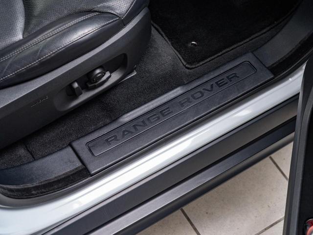 レンジローバーイヴォーク ランドマークエディション　認定中古車　純正１９インチＡＷ　ＭＥＲＩＤＩＡＮ　パノラミックルーフ　シートヒーター　パワーシート　パワーテールゲート　テレインレスポンス　パドルシフト　全周囲カメラ（35枚目）