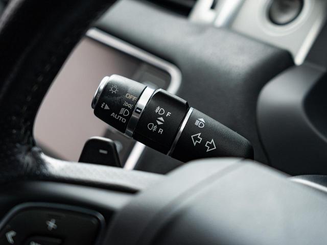 レンジローバーイヴォーク ＨＳＥダイナミック　認定中古車　純正２０インチＡＷ　ＭＥＲＩＤＩＡＮ　パノラミックルーフ　シートヒーター　パドルシフト　パワーテールゲート　テレインレスポンス　メモリ付きパワーシート　アンビエントライト（37枚目）