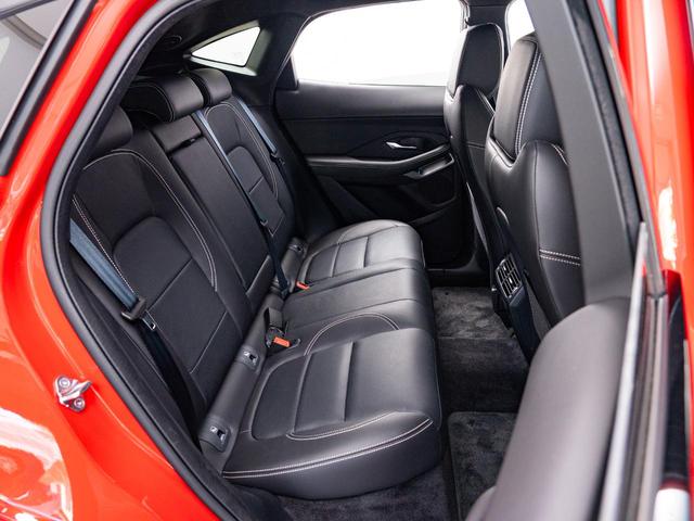 Eペイス R‐ダイナミック SE P250 認定中古車 衝突被害軽減ブレーキ アダプティブクルーズコントロール ナビ ターボ APPLECarplay 全周囲カメラ 純正19インチAW(32枚目)