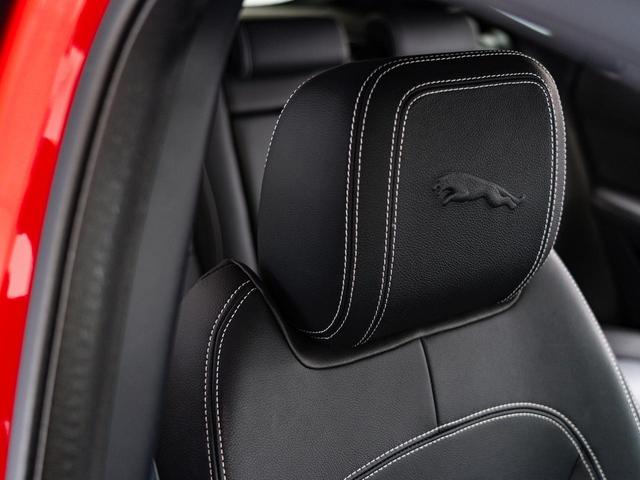 Eペイス R‐ダイナミック SE P250 認定中古車 衝突被害軽減ブレーキ アダプティブクルーズコントロール ナビ ターボ APPLECarplay 全周囲カメラ 純正19インチAW(39枚目)