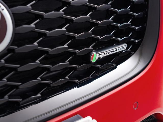 Eペイス R‐ダイナミック SE P250 認定中古車 衝突被害軽減ブレーキ アダプティブクルーズコントロール ナビ ターボ APPLECarplay 全周囲カメラ 純正19インチAW(54枚目)