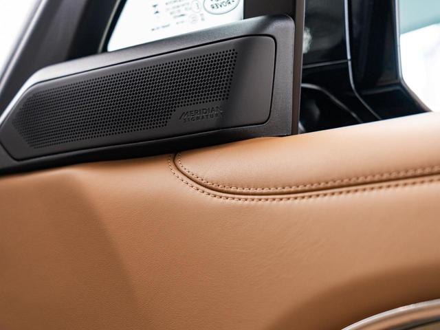 レンジローバー SV P615 スタンダードホイールベース 認定中古車 セレニティエクステリア セレニティインテリア パノラミックルーフ エアサス 電動サイドステップ ヘッドアップディスプレイ インテリアビューミラー 全席シートヒーター&クーラー(5枚目)