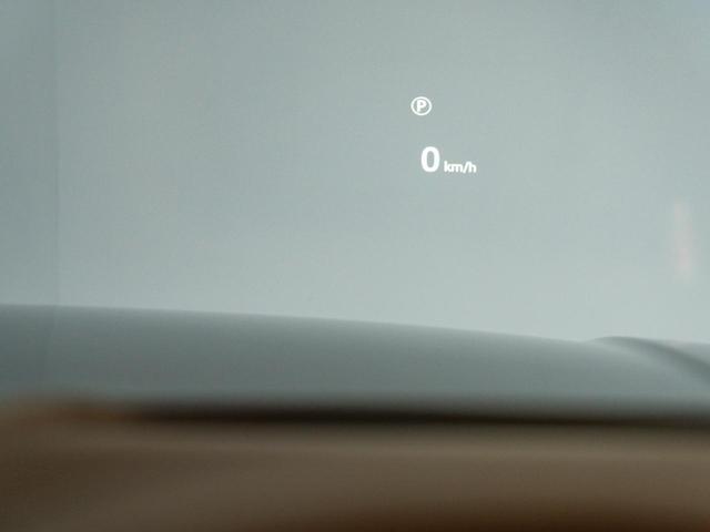 レンジローバー SV P615 スタンダードホイールベース 認定中古車 セレニティエクステリア セレニティインテリア パノラミックルーフ エアサス 電動サイドステップ ヘッドアップディスプレイ インテリアビューミラー 全席シートヒーター&クーラー(7枚目)