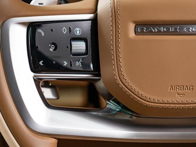 レンジローバー SV P615 スタンダードホイールベース 認定中古車 セレニティエクステリア セレニティインテリア パノラミックルーフ エアサス 電動サイドステップ ヘッドアップディスプレイ インテリアビューミラー 全席シートヒーター&クーラー(35枚目)
