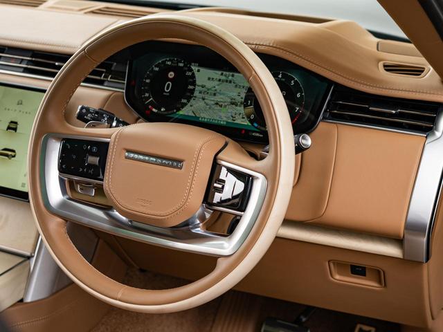 レンジローバー SV P615 スタンダードホイールベース 認定中古車 セレニティエクステリア セレニティインテリア パノラミックルーフ エアサス 電動サイドステップ ヘッドアップディスプレイ インテリアビューミラー 全席シートヒーター&クーラー(41枚目)
