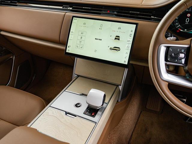 レンジローバー SV P615 スタンダードホイールベース 認定中古車 セレニティエクステリア セレニティインテリア パノラミックルーフ エアサス 電動サイドステップ ヘッドアップディスプレイ インテリアビューミラー 全席シートヒーター&クーラー(48枚目)