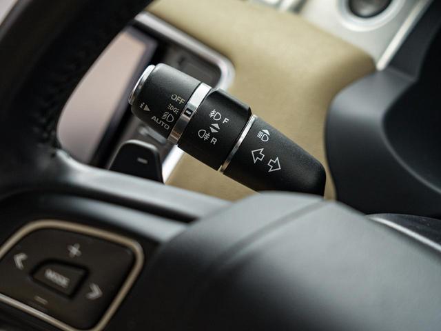 レンジローバーイヴォーク ピュア 18インチAW MERIDIAN シートヒーター パワーシート パノラミックルーフ テレインレスポンス(36枚目)