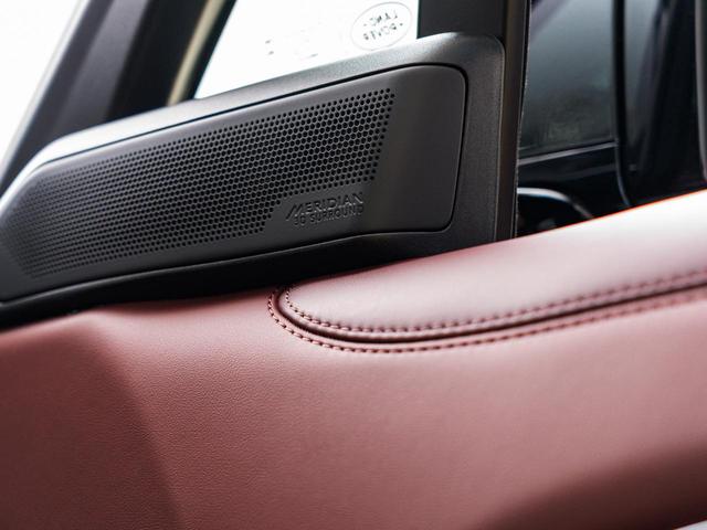 レンジローバー HSE D300 スタンダードホイールベース 認定中古車 純正23インチAW MERIDIAN SURROUND パノラミックルーフ ヘッドアップディスプレイ エアサス 全席シートヒーター&クーラー マッサージ機能 電動サイドステップ(4枚目)