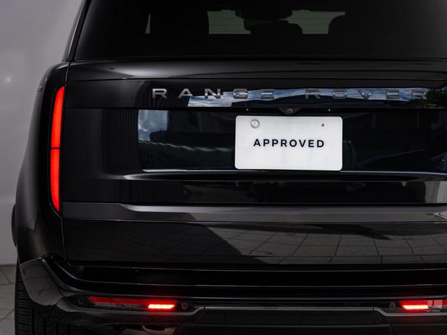 レンジローバー HSE D300 スタンダードホイールベース 認定中古車 純正23インチAW MERIDIAN SURROUND パノラミックルーフ ヘッドアップディスプレイ エアサス 全席シートヒーター&クーラー マッサージ機能 電動サイドステップ(23枚目)