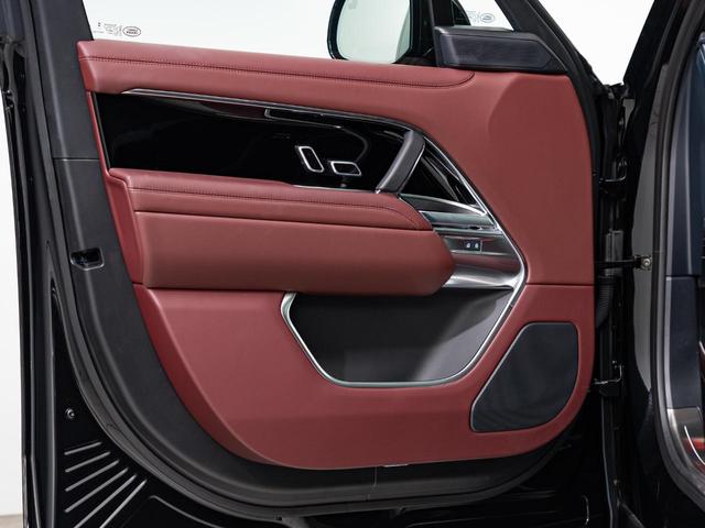 レンジローバー HSE D300 スタンダードホイールベース 認定中古車 純正23インチAW MERIDIAN SURROUND パノラミックルーフ ヘッドアップディスプレイ エアサス 全席シートヒーター&クーラー マッサージ機能 電動サイドステップ(32枚目)