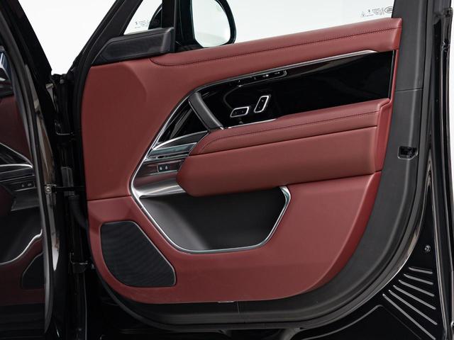 レンジローバー HSE D300 スタンダードホイールベース 認定中古車 純正23インチAW MERIDIAN SURROUND パノラミックルーフ ヘッドアップディスプレイ エアサス 全席シートヒーター&クーラー マッサージ機能 電動サイドステップ(35枚目)