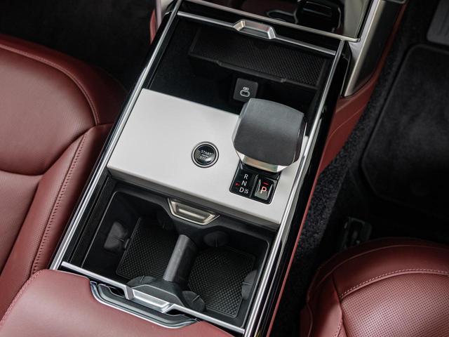 レンジローバー HSE D300 スタンダードホイールベース 認定中古車 純正23インチAW MERIDIAN SURROUND パノラミックルーフ ヘッドアップディスプレイ エアサス 全席シートヒーター&クーラー マッサージ機能 電動サイドステップ(53枚目)