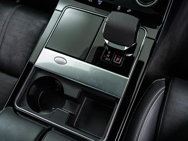 レンジローバーヴェラール R ダイナミック S P250 認定中古車 純正21インチAW MERIDIAN パノラミックルーフ シートヒーター&クーラー メモリ付きパワーシート パドルシフト パワーテールゲート テレインレスポンス 3Dサラウンドカメラ(43枚目)