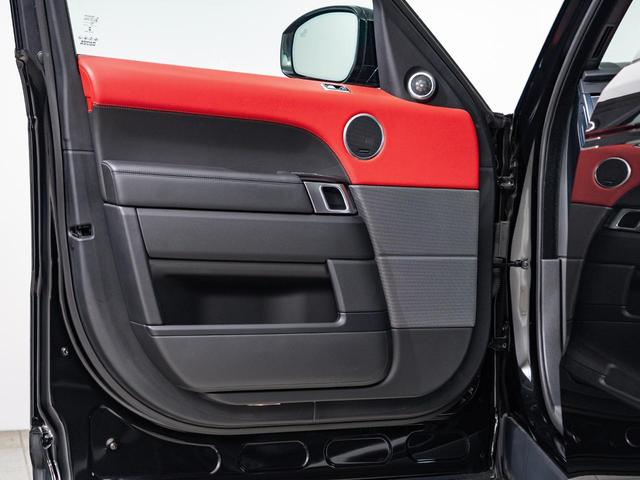 レンジローバースポーツ オートバイオグラフィーダイナミック　認定中古車　パノラミックスライディングルーフ　ＬＥＤヘッドライト　シートクーラー　シートヒーター　ステアリングヒーター　レッドレザー　純正２２インチＡＷ　ブラックパック　フル液晶メーター（16枚目）