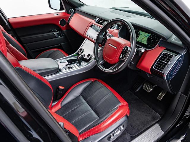 レンジローバースポーツ オートバイオグラフィーダイナミック　認定中古車　パノラミックスライディングルーフ　ＬＥＤヘッドライト　シートクーラー　シートヒーター　ステアリングヒーター　レッドレザー　純正２２インチＡＷ　ブラックパック　フル液晶メーター（35枚目）