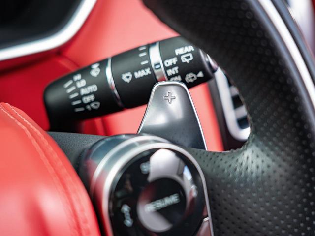 レンジローバースポーツ オートバイオグラフィーダイナミック　認定中古車　パノラミックスライディングルーフ　ＬＥＤヘッドライト　シートクーラー　シートヒーター　ステアリングヒーター　レッドレザー　純正２２インチＡＷ　ブラックパック　フル液晶メーター（41枚目）