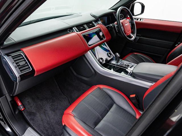 レンジローバースポーツ オートバイオグラフィーダイナミック　認定中古車　パノラミックスライディングルーフ　ＬＥＤヘッドライト　シートクーラー　シートヒーター　ステアリングヒーター　レッドレザー　純正２２インチＡＷ　ブラックパック　フル液晶メーター（60枚目）