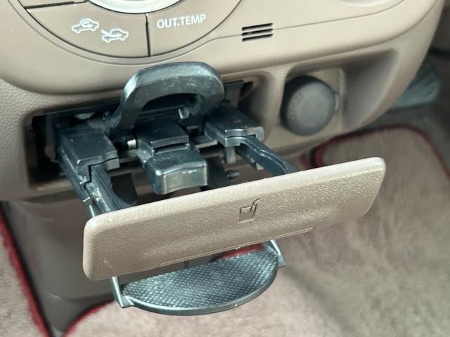 アルトラパンショコラ Ｘ　保証付　禁煙車　車検２年付　バックカメラ　Ｂｌｕｅｔｏｏｔｈ　フルセグＴＶ　ナビ　ＥＴＣ　コンピューター診断済　プッシュスタート　スマートキー　ＣＤ　ＤＶＤ　取扱説明書　メンテナンスノート（63枚目）