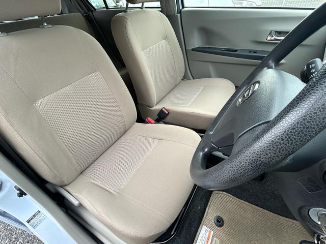 ミライース X 保証付 禁煙車 車検2年付 走行距離66900km コンピューター診断済 アイドリングストップ ETC キーレスエントリー CD ラジオ 取扱説明書 メンテナンスノート 電動格納ミラー 衝突安全ボディ(32枚目)