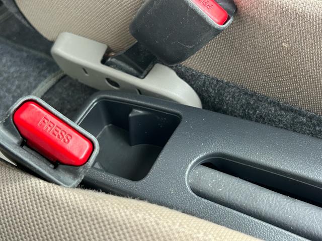 ミライース X 保証付 禁煙車 車検2年付 走行距離66900km コンピューター診断済 アイドリングストップ ETC キーレスエントリー CD ラジオ 取扱説明書 メンテナンスノート 電動格納ミラー 衝突安全ボディ(57枚目)