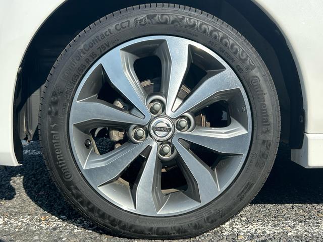 デイズ ハイウェイスター　Ｇ　保証付　修復歴無　禁煙車　ナビ　フルセグＴＶ　Ｂｌｕｅｔｏｏｔｈ　バックカメラ　全周囲カメラ　アイドリングストップ　プッシュスタート　コンピューター診断済　ＥＴＣ　ＣＤ　ＤＶＤ　純正アルミホイール（30枚目）