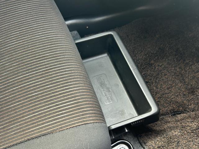 デイズ ハイウェイスター　Ｇ　保証付　修復歴無　禁煙車　ナビ　フルセグＴＶ　Ｂｌｕｅｔｏｏｔｈ　バックカメラ　全周囲カメラ　アイドリングストップ　プッシュスタート　コンピューター診断済　ＥＴＣ　ＣＤ　ＤＶＤ　純正アルミホイール（70枚目）