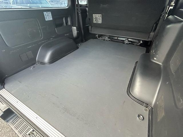 ハイエースバン スーパーGL ダークプライムII 保証付 修復歴無 禁煙車 ワンオーナー 車検2年付 スタッドレスタイヤ4本付 バックカメラ ドライブレコーダー ナビ フルセグTV Bluetooth ETC プッシュスタートCD DVD 取扱説明書(54枚目)