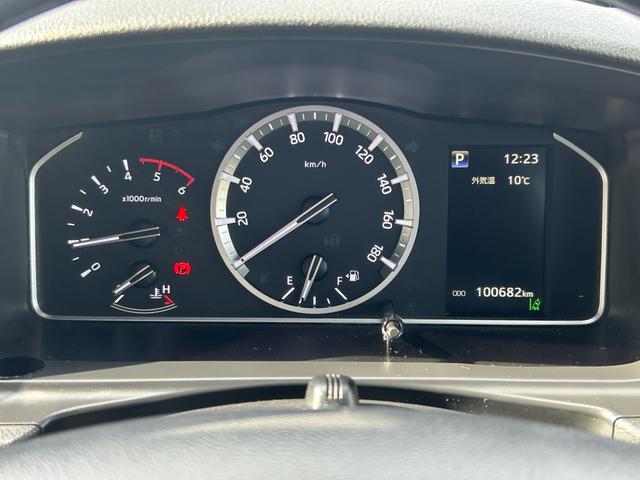 ハイエースバン スーパーGL ダークプライムII 保証付 修復歴無 禁煙車 ワンオーナー 車検2年付 スタッドレスタイヤ4本付 バックカメラ ドライブレコーダー ナビ フルセグTV Bluetooth ETC プッシュスタートCD DVD 取扱説明書(60枚目)