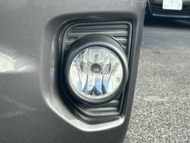 ハイエースバン スーパーGL ダークプライムII 保証付 修復歴無 禁煙車 ワンオーナー 車検2年付 スタッドレスタイヤ4本付 バックカメラ ドライブレコーダー ナビ フルセグTV Bluetooth ETC プッシュスタートCD DVD 取扱説明書(72枚目)