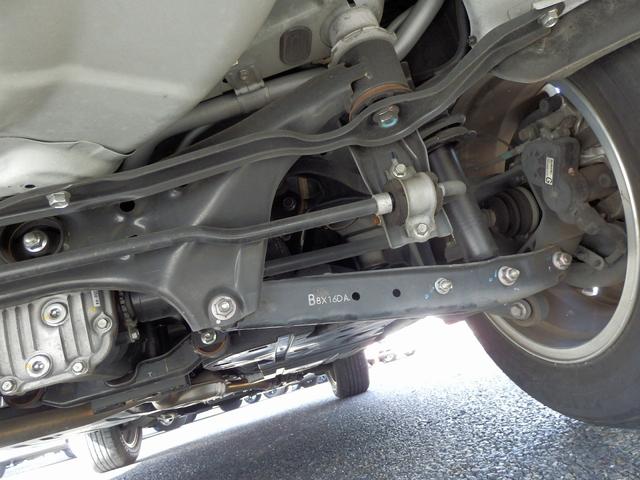 レガシィアウトバック リミテッド　１年保証付き／アイサイト／１オーナー／４ＷＤ／純正ダイアトーンナビ／フルセグＴＶ／マルチビューカメラ／アダプティブクルーズコントロール／全席シートヒーター／ステアリングヒーター／レーンキープアシスト（25枚目）