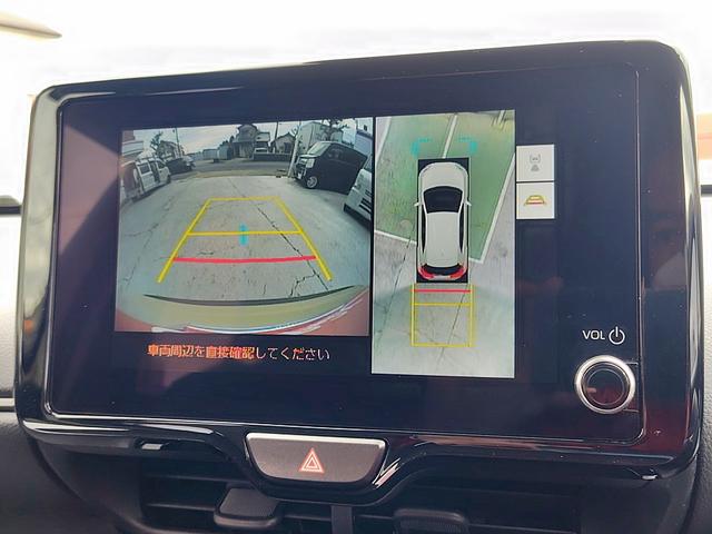 ヤリスクロス ハイブリッドＺ　ドライブレコーダー　全周囲カメラ　クリアランスソナー　オートクルーズコントロール　レーンアシスト　パワーシート　衝突被害軽減システム　ナビ　ＴＶ　オートマチックハイビーム　オートライト（4枚目）