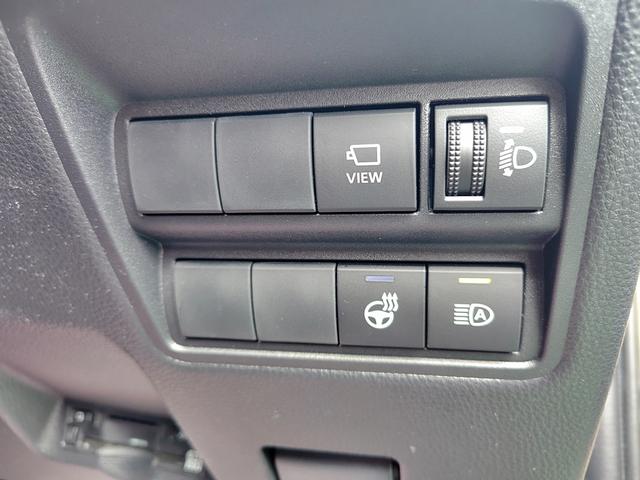 ヤリスクロス ハイブリッドＺ　ドライブレコーダー　全周囲カメラ　クリアランスソナー　オートクルーズコントロール　レーンアシスト　パワーシート　衝突被害軽減システム　ナビ　ＴＶ　オートマチックハイビーム　オートライト（10枚目）