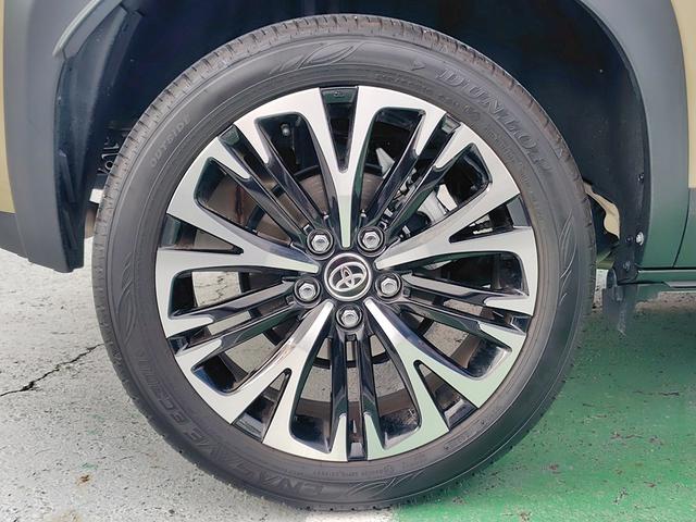 ヤリスクロス ハイブリッドＺ　ドライブレコーダー　全周囲カメラ　クリアランスソナー　オートクルーズコントロール　レーンアシスト　パワーシート　衝突被害軽減システム　ナビ　ＴＶ　オートマチックハイビーム　オートライト（72枚目）