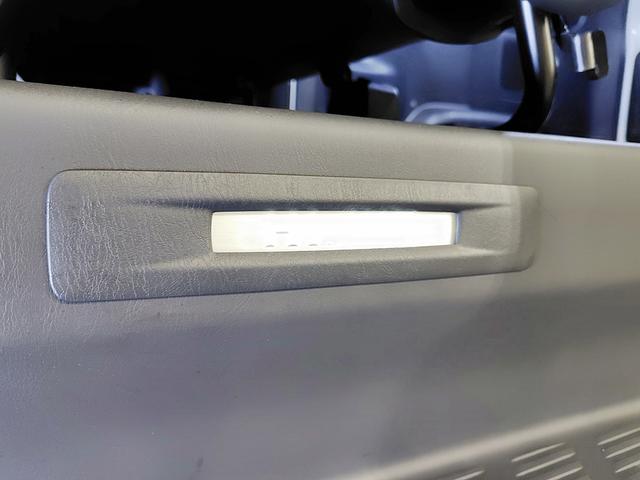 ハイエースバン スーパーGL ダークプライムII 4WD ETC 全周囲カメラ ナビ TV クリアランスソナー レーンアシスト 衝突被害軽減システム 両側電動スライドドア オートマチックハイビーム オートライト スマートキー 電動格納ミラー AT(62枚目)