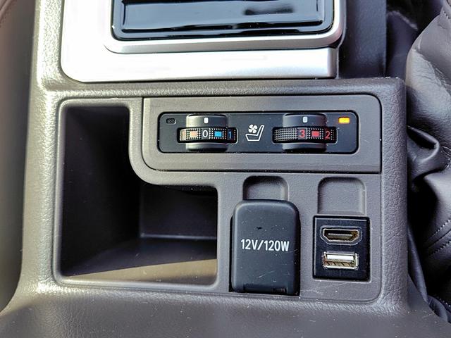 ランドクルーザープラド ＴＸ　Ｌパッケージ　マットブラックエディション　４ＷＤ　ドライブレコーダー　全周囲カメラ　クリアランスソナー　オートクルーズコントロール　レーンアシスト　パワーシート　衝突被害軽減システム　サンルーフ　ナビ　ＴＶ　オートマチックハイビーム（10枚目）