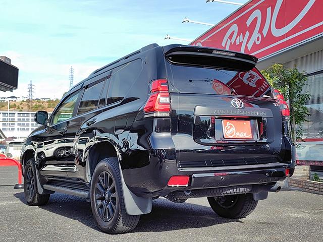 ランドクルーザープラド ＴＸ　Ｌパッケージ　マットブラックエディション　４ＷＤ　ドライブレコーダー　全周囲カメラ　クリアランスソナー　オートクルーズコントロール　レーンアシスト　パワーシート　衝突被害軽減システム　サンルーフ　ナビ　ＴＶ　オートマチックハイビーム（20枚目）