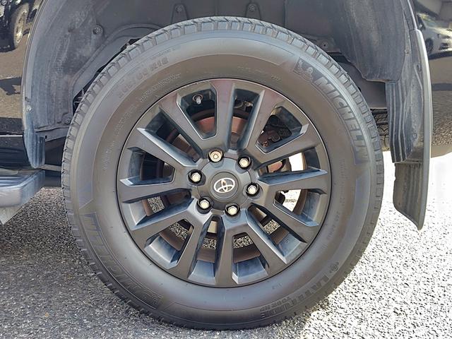 ランドクルーザープラド ＴＸ　Ｌパッケージ　マットブラックエディション　４ＷＤ　ドライブレコーダー　全周囲カメラ　クリアランスソナー　オートクルーズコントロール　レーンアシスト　パワーシート　衝突被害軽減システム　サンルーフ　ナビ　ＴＶ　オートマチックハイビーム（41枚目）