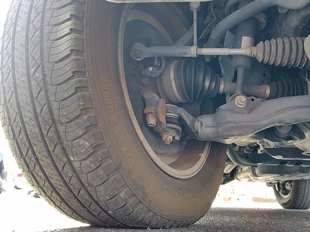 ランドクルーザープラド ＴＸ　Ｌパッケージ　マットブラックエディション　４ＷＤ　ドライブレコーダー　全周囲カメラ　クリアランスソナー　オートクルーズコントロール　レーンアシスト　パワーシート　衝突被害軽減システム　サンルーフ　ナビ　ＴＶ　オートマチックハイビーム（42枚目）