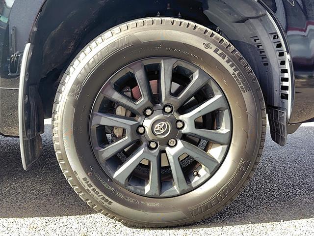 ランドクルーザープラド ＴＸ　Ｌパッケージ　マットブラックエディション　４ＷＤ　ドライブレコーダー　全周囲カメラ　クリアランスソナー　オートクルーズコントロール　レーンアシスト　パワーシート　衝突被害軽減システム　サンルーフ　ナビ　ＴＶ　オートマチックハイビーム（46枚目）